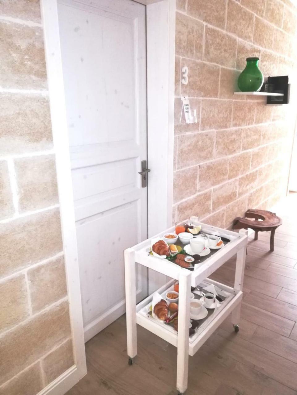 B&B Suites Via Del Mare Presicce Exterior foto